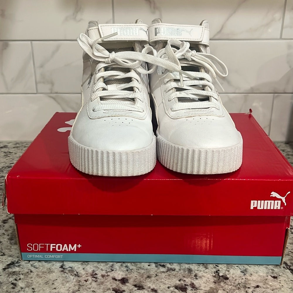 Puma Carina Mid Jr Girls sneaker sz 6C big girls White Softfoam Optimal Comfort - Picture 2 of 12